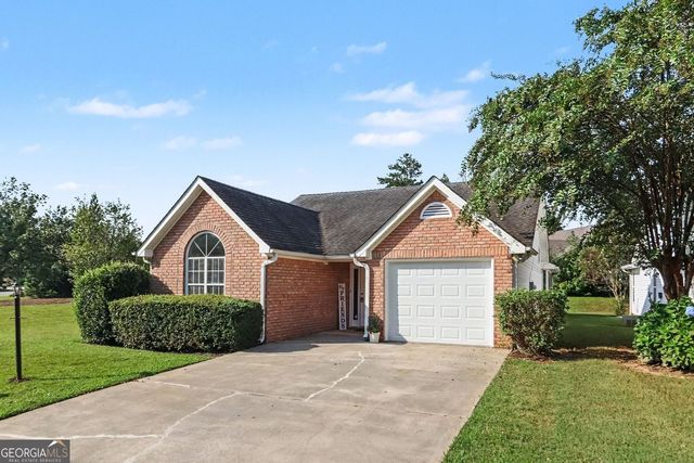 37 Greentree Drive, Newnan, GA 30265