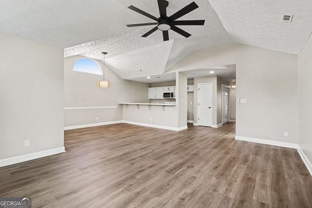 37 Greentree Drive, Newnan, GA 30265