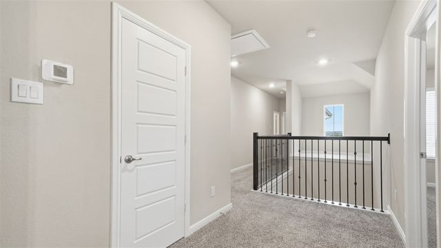 4915 SIMMENTAL Drive, Arlington, TX 76001