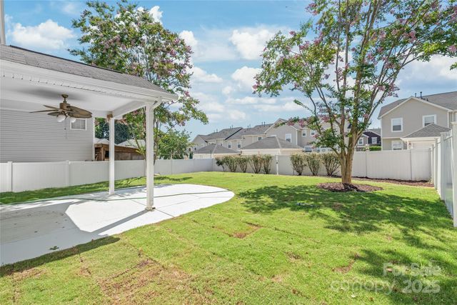120 Waterlynn Club Drive, Mooresville, NC 28117