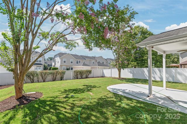 120 Waterlynn Club Drive, Mooresville, NC 28117