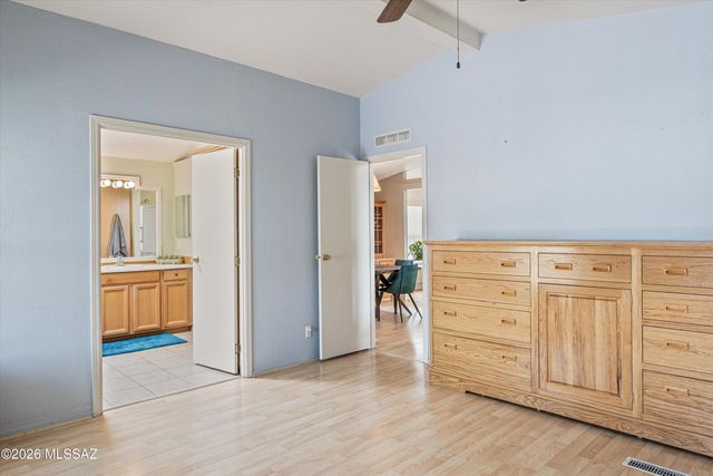 1961 S Tilting T Place, Tucson, AZ 85713