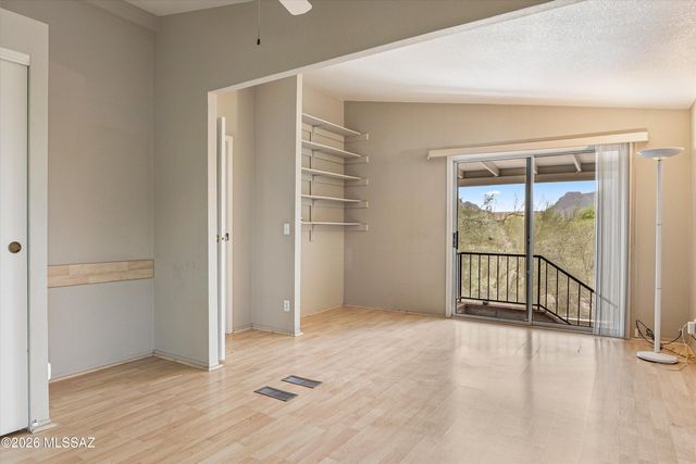 1961 S Tilting T Place, Tucson, AZ 85713