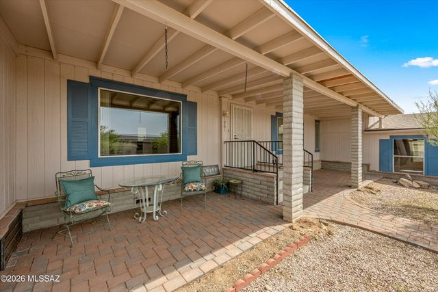 1961 S Tilting T Place, Tucson, AZ 85713
