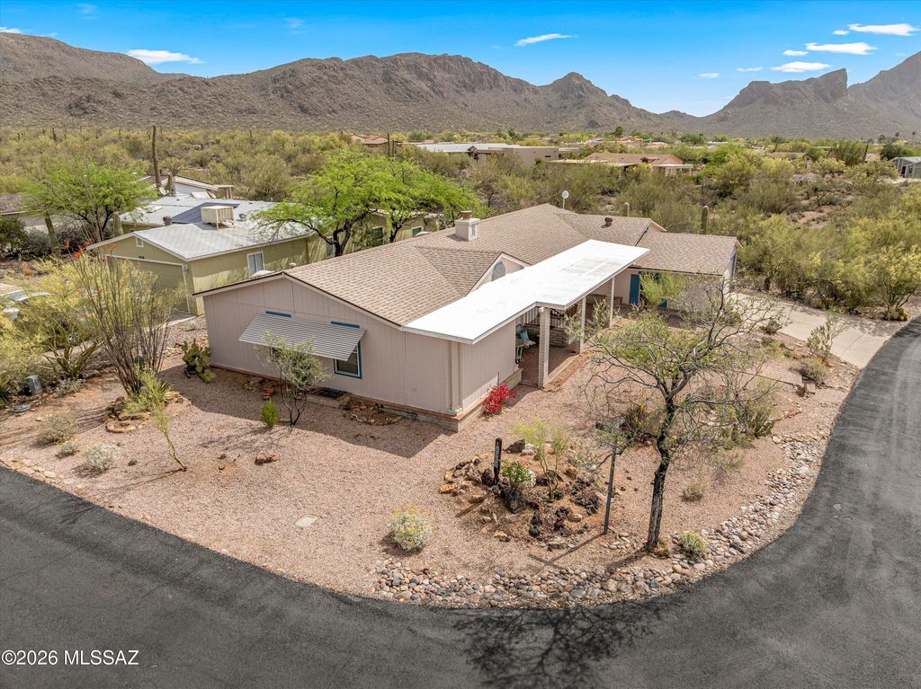 1961 S Tilting T Place, Tucson, AZ 85713