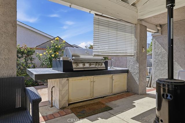742 Sycamore Avenue, Glendora, CA 91741