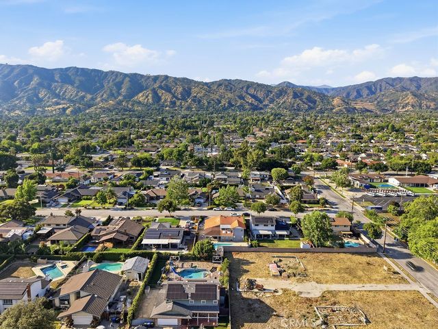 742 Sycamore Avenue, Glendora, CA 91741