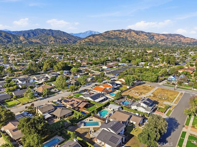 742 Sycamore Avenue, Glendora, CA 91741
