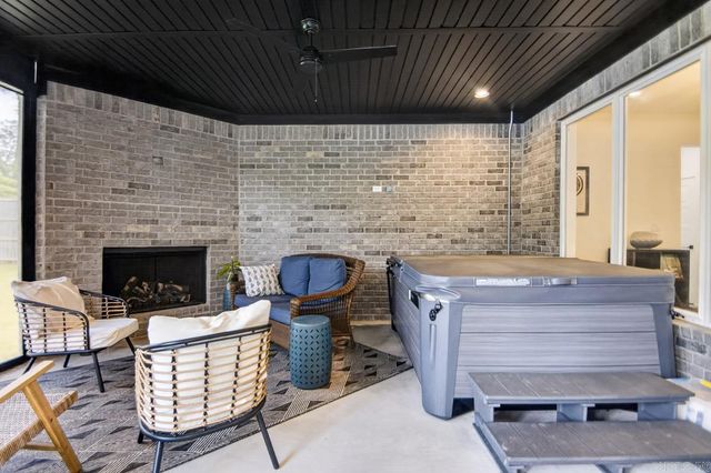 408 Rosemary Way, Little Rock, AR 72223