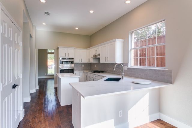 450 Harris Street, Coppell, TX 75019