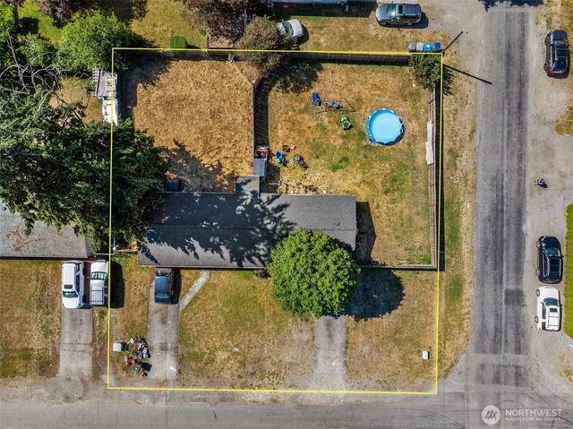 16421644 120th Street S, Tacoma, WA 98444