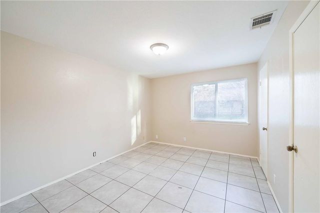 1944 Nicole CIR A, Round Rock, TX 78664