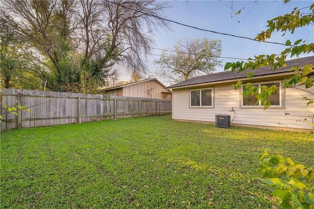 1944 Nicole CIR A, Round Rock, TX 78664