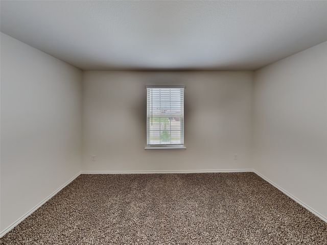 713 Glover Drive, Aubrey, TX 76227