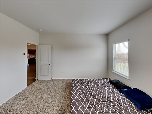 713 Glover Drive, Aubrey, TX 76227