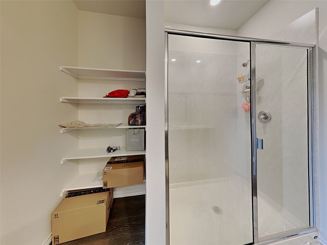 713 Glover Drive, Aubrey, TX 76227