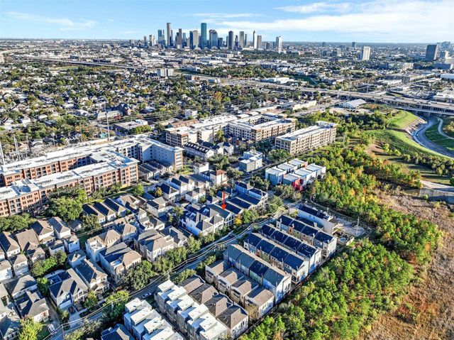 612 Rutland Street, Houston, TX 77007