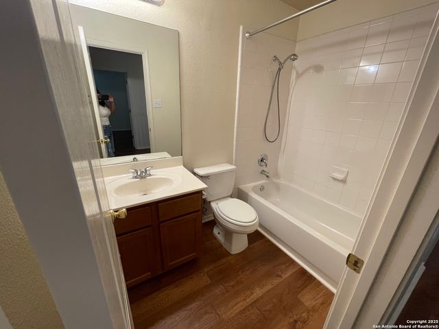 12427 cotton crk, San Antonio, TX 78253