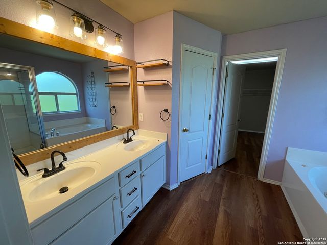 12427 cotton crk, San Antonio, TX 78253