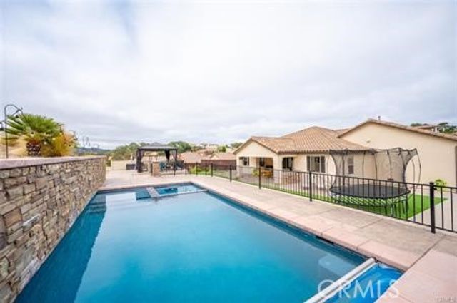 3555 Timberline, Paso Robles, CA 93446