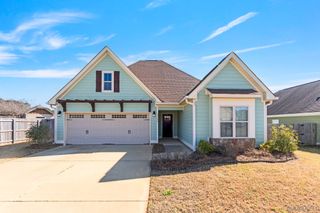 2260 GATHERING Way, Prattville, AL 36066