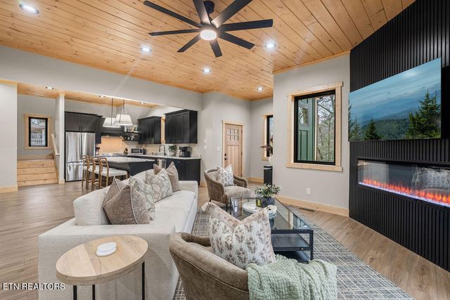 3157 Wears Drive, Sevierville, TN 37862