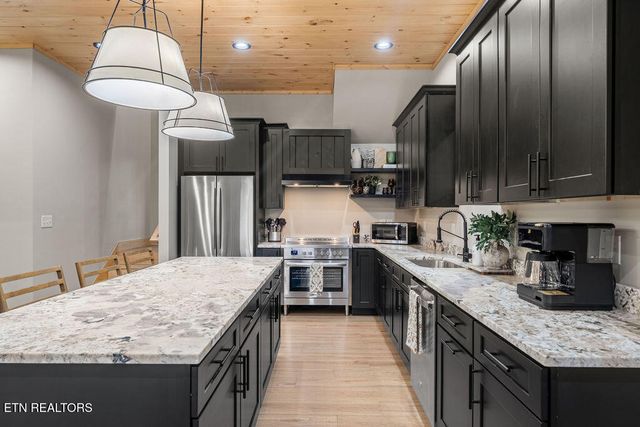 3157 Wears Drive, Sevierville, TN 37862