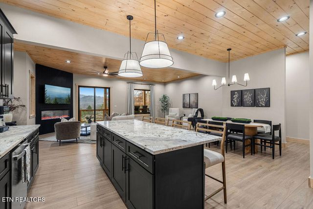 3157 Wears Drive, Sevierville, TN 37862