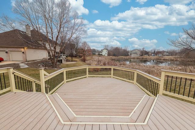 8442 E Ridge DRIVE, Pleasant Prairie, WI 53158