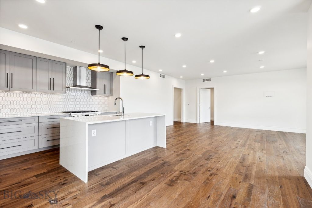 315 N Tracy Avenue 301, Bozeman, MT 59715 photo 13