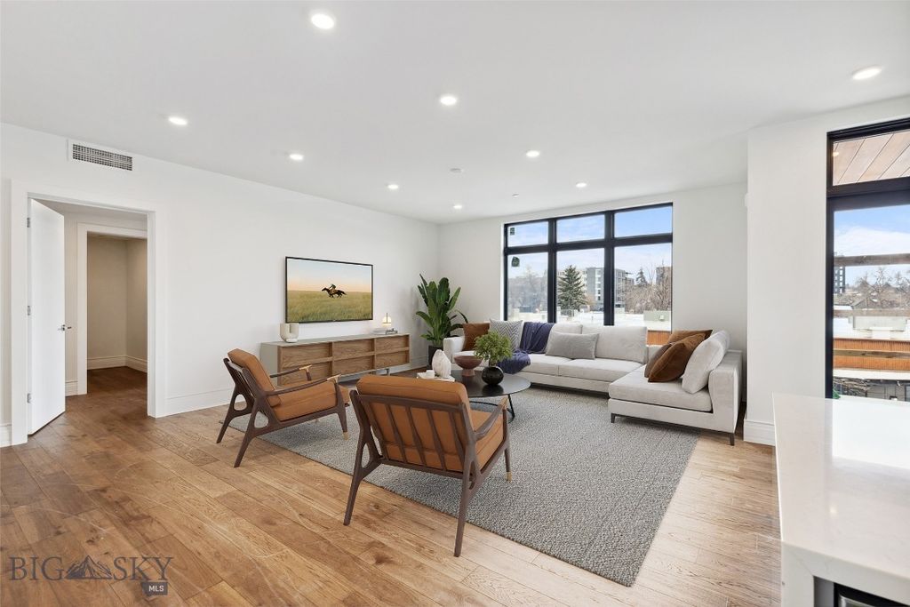 315 N Tracy Avenue 301, Bozeman, MT 59715 photo 3