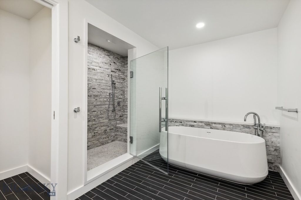 315 N Tracy Avenue 301, Bozeman, MT 59715 photo 9