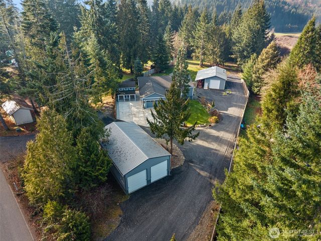 3115 & 3119 Zenkner Valley Road SW, Centralia, WA 98531