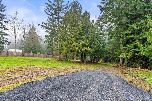 3115 & 3119 Zenkner Valley Road SW, Centralia, WA 98531