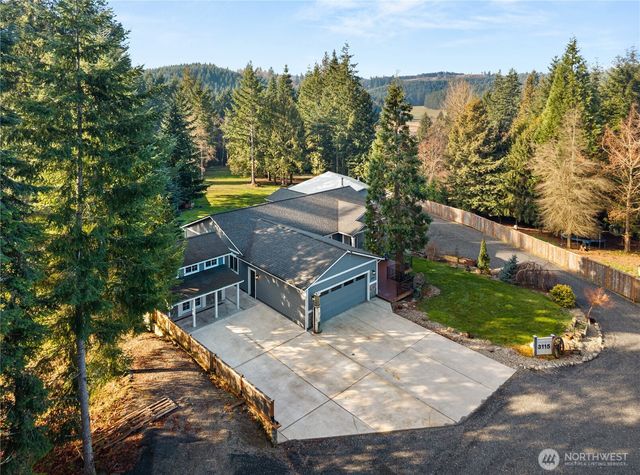 3115 & 3119 Zenkner Valley Road SW, Centralia, WA 98531