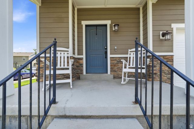 13067 S PLUM GROVE CT, Herriman, UT 84096