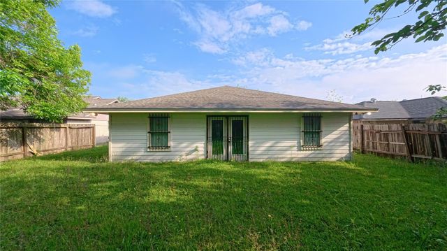 2003 Deerhurst Lane, Houston, TX 77088