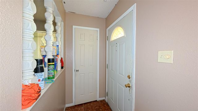 2003 Deerhurst Lane, Houston, TX 77088