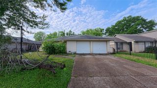 2003 Deerhurst Lane, Houston, TX 77088