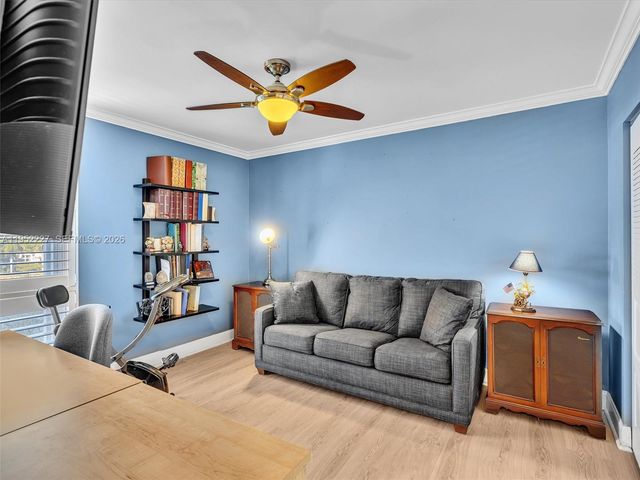 3675 N Country Club Dr 409, Aventura, FL 33180