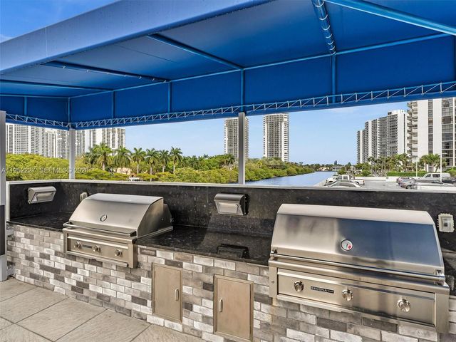 3675 N Country Club Dr 409, Aventura, FL 33180