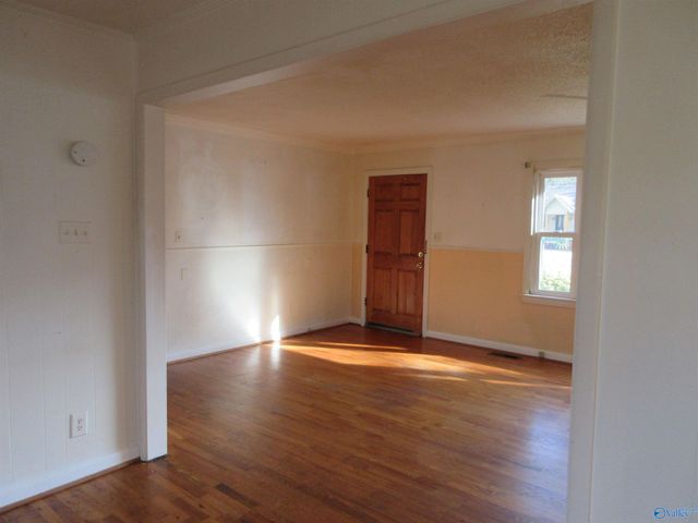 312 Kirby Street, Scottsboro, AL 35768