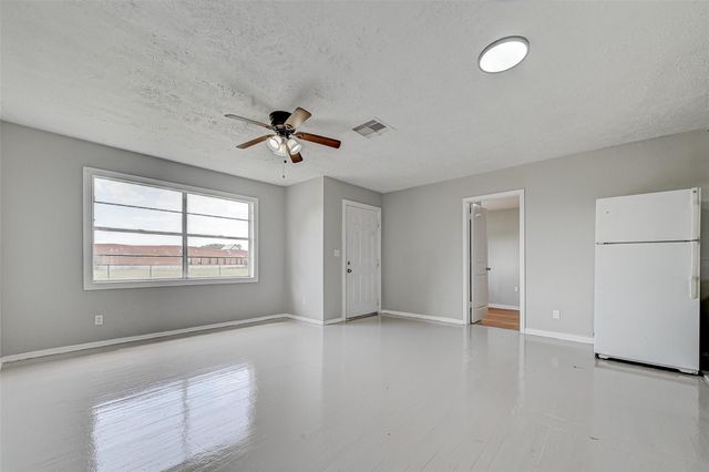 9709 Fairland Drive, Houston, TX 77051