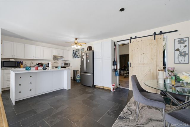 124 Barnes Road, Washingtonville, NY 10992