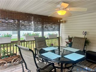 16904 Lansmill Dr, South Chesterfield, VA 23834
