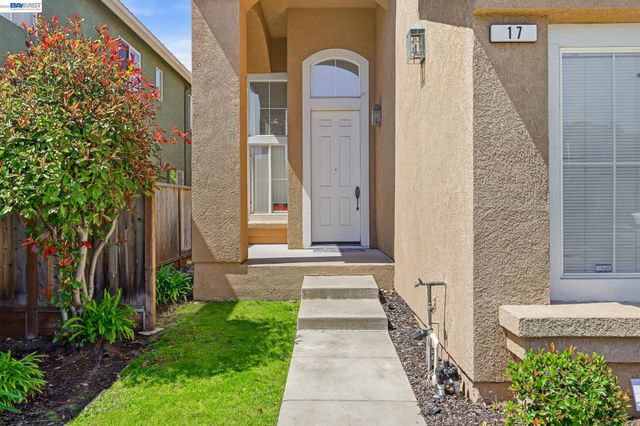 17 Miranda Ct, Alameda, CA 94502