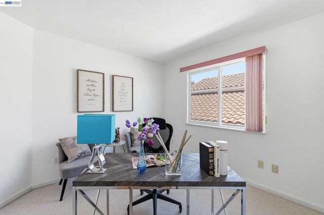 17 Miranda Ct, Alameda, CA 94502