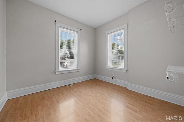 4717 S Compton Avenue, St Louis, MO 63111