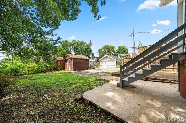 4717 S Compton Avenue, St Louis, MO 63111