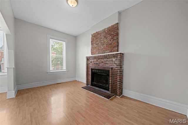 4717 S Compton Avenue, St Louis, MO 63111